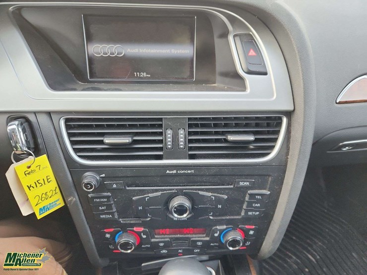 2011-audi-a4-2.0-t-quattro-image-22