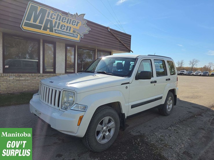2009-jeep-liberty-image-1