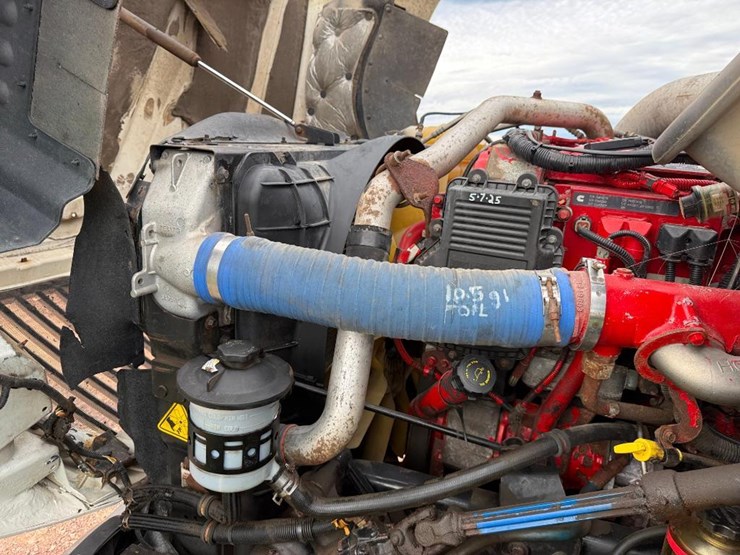 international-prostar-image-47