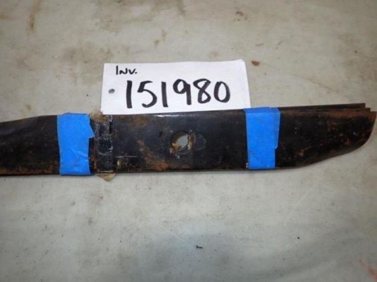 qty-of-(3)-13.75-in.-lawn-mower-blades-image-2