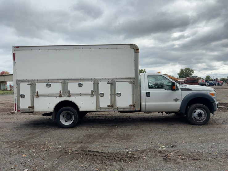 2016-ford-f550-xl-image-6
