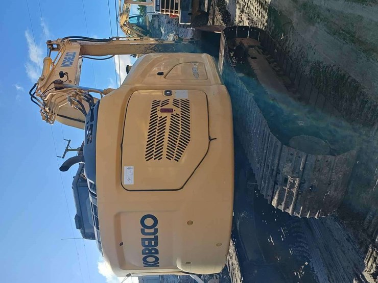 2023-kobelco-sk140sr-lc-7-image-4