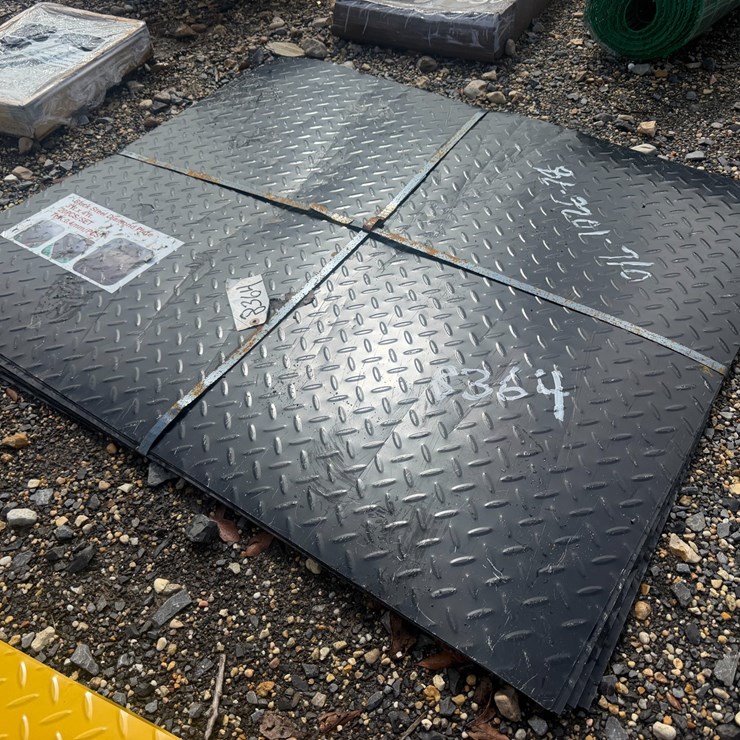 #8364 • Black Steel Diamond Plate