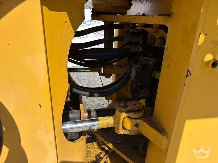2003-komatsu-wa320-3mc-image-21
