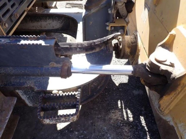 2016-deere-650k-xlt-image-35