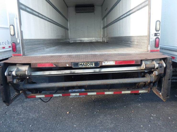 2012-international-durastar-4300-image-7