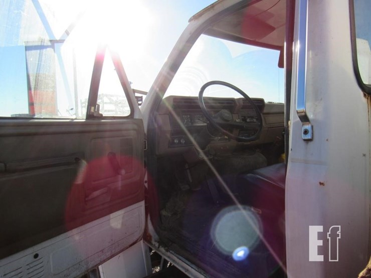 1988-ford-f800-image-38