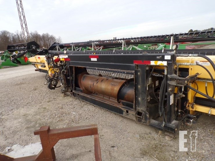 new-holland-88c-image-2