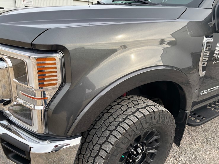2020-ford-f350-image-16