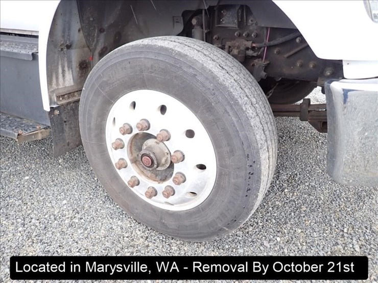 2016-ford-f650-image-32