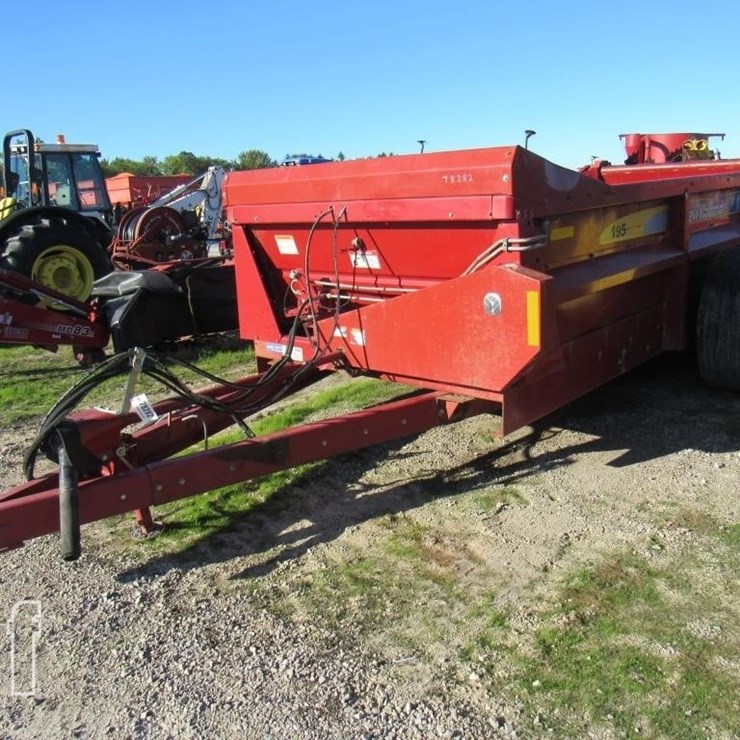 NEW HOLLAND 195