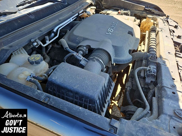 2022-chevrolet-colorado-image-14
