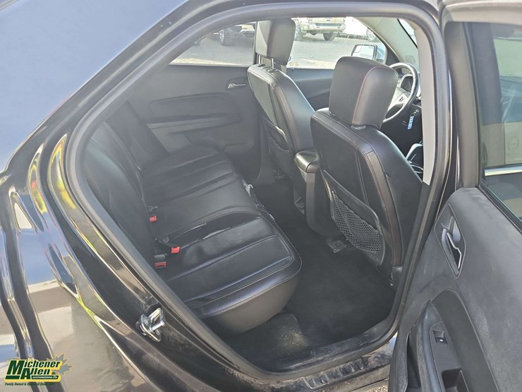 2012-chevrolet-equinox-lt-image-29
