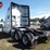 2025-volvo-vnl860-image-13