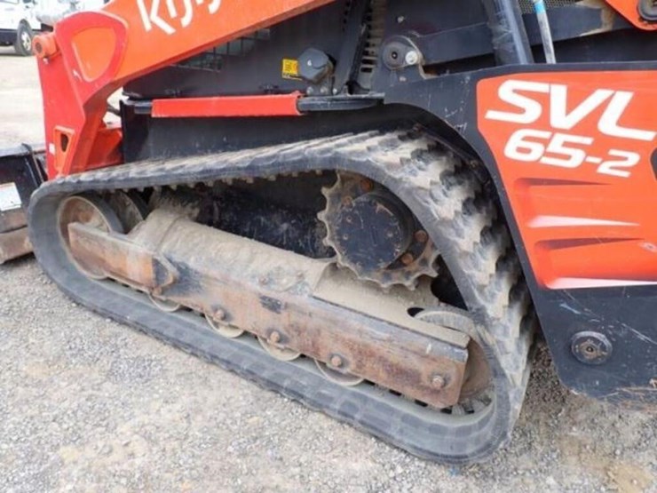 2023-kubota-svl65-2-image-35