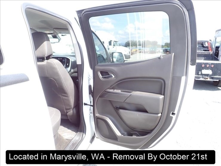 2015-chevrolet-colorado-image-25