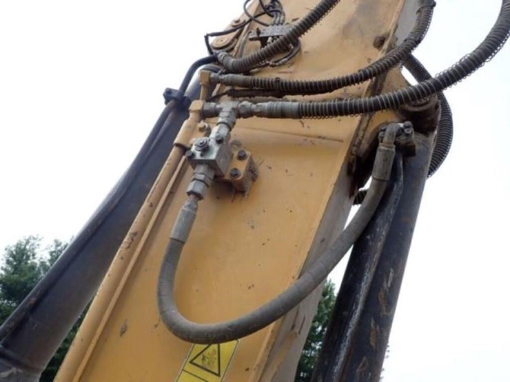 2017-caterpillar-315fl-image-29