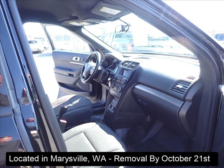 2017-ford-explorer-image-2