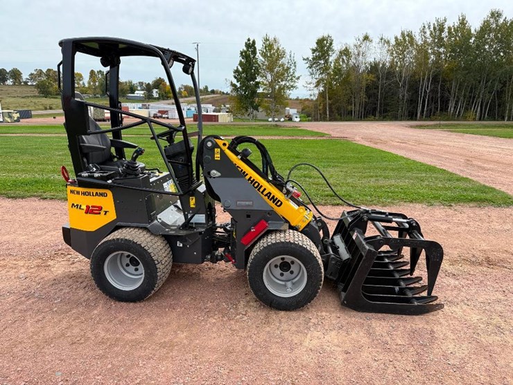 2024-new-holland-ml12t-image-3
