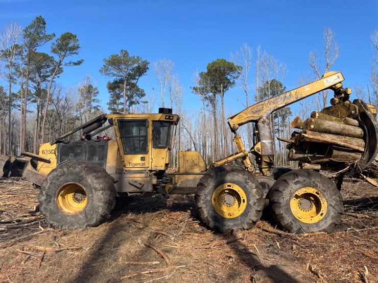 2011-tigercat-635d-image-2