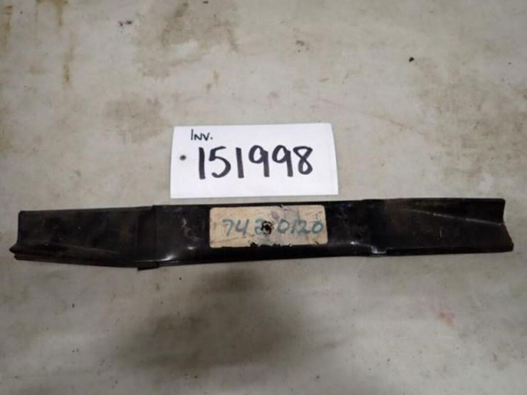 qty-of-3-16.75"-lawn-mower-blades-image-1