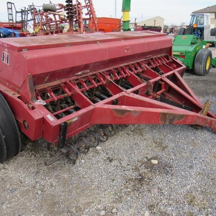 INTERNATIONAL 5100