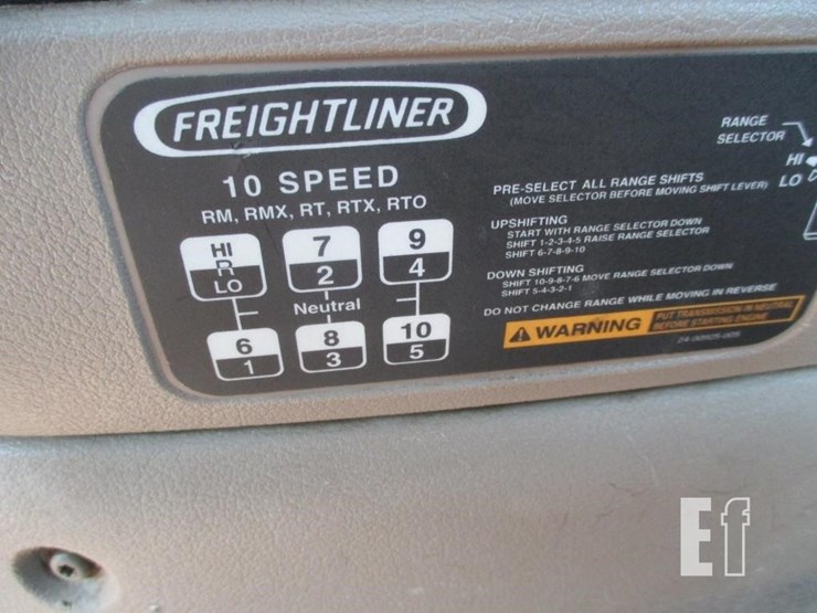 2012-freightliner-cascadia-113-image-11