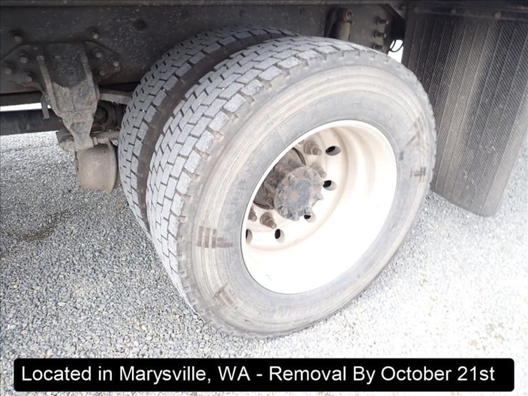 2017-ford-f650-image-23