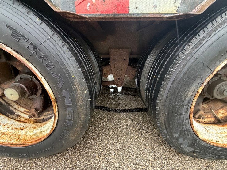 #1658-•-1988-dorsey-48'-step-deck-semi-trailer-image-15