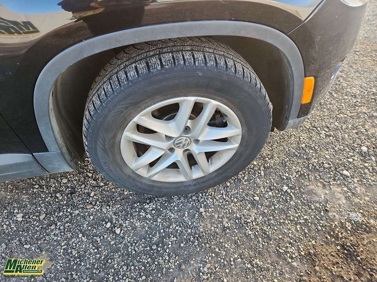 2009-volkswagen-tiguan-image-12