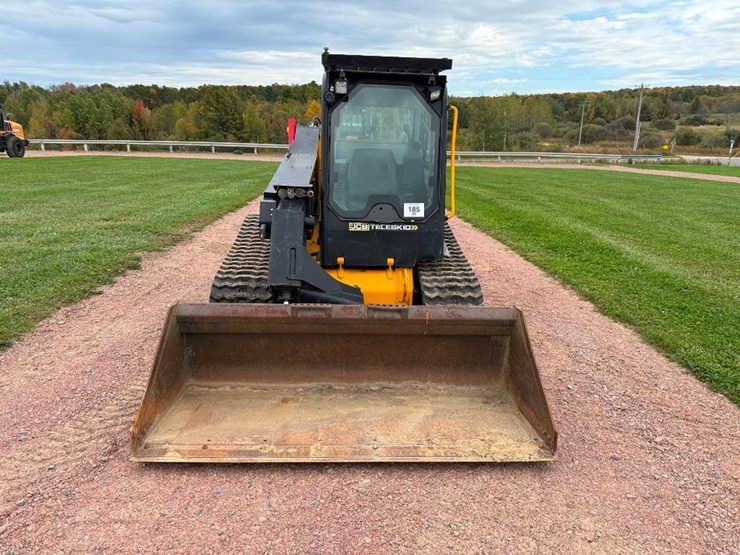 jcb-3ts-8t-image-2