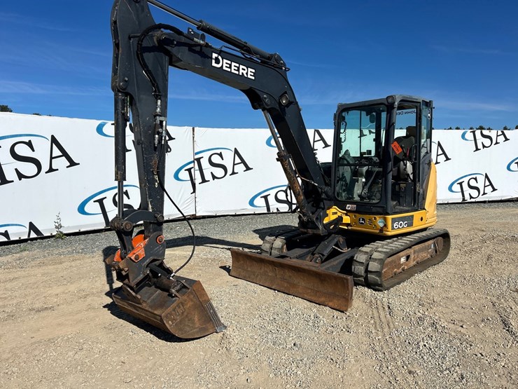 deere-60g-image-1