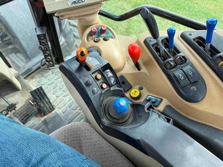 agco-dt240a-image-53