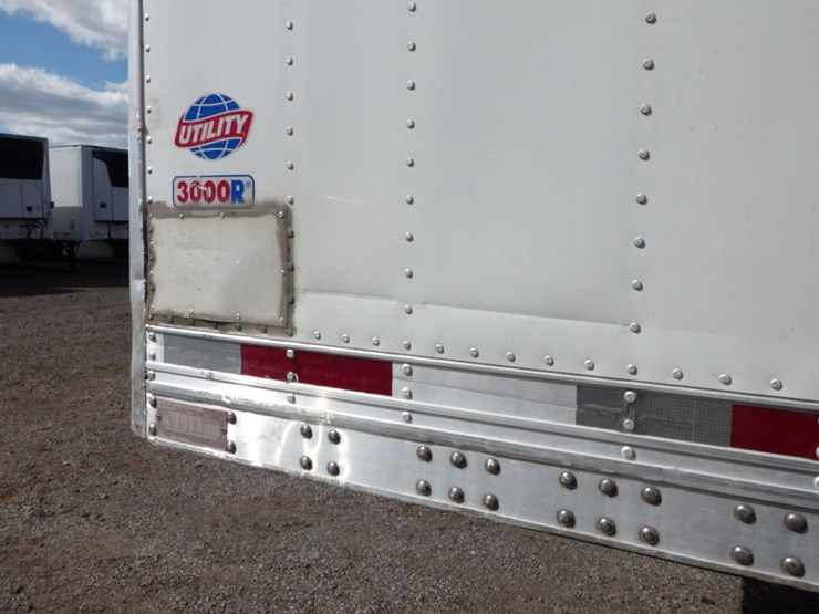 2014-utility-3000r-image-32