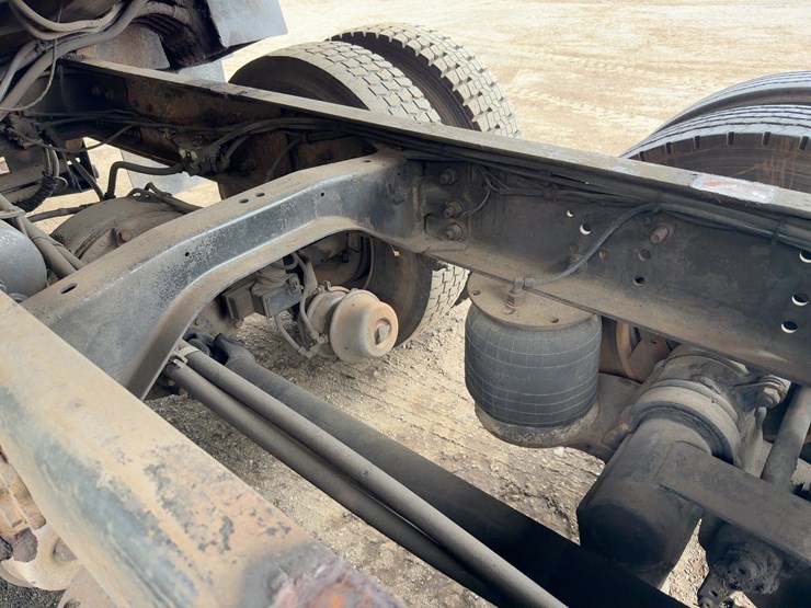 1989-ford-f800-image-24