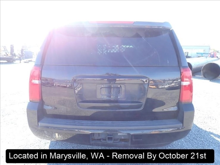 2016-chevrolet-tahoe-image-23