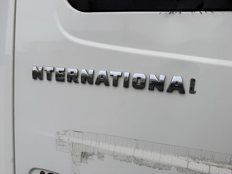 international-durastar-4400-image-58