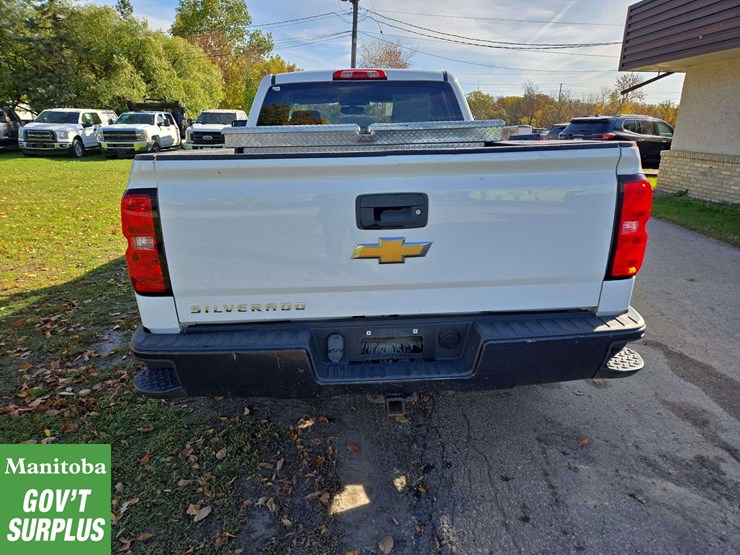 2015-chevrolet-silverado-1500-image-6