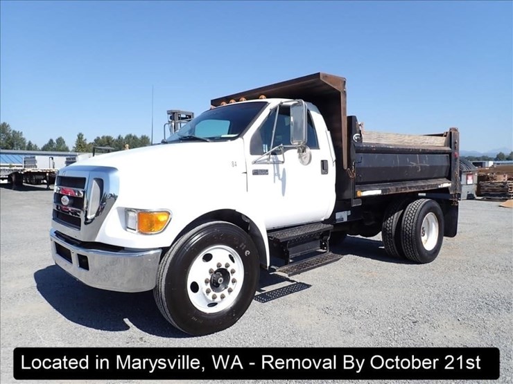 2005-ford-f650-image-1