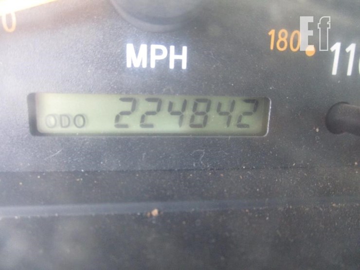 2003-toyota-tundra-image-17