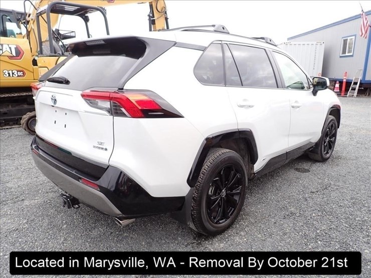 2024-toyota-rav4-image-3