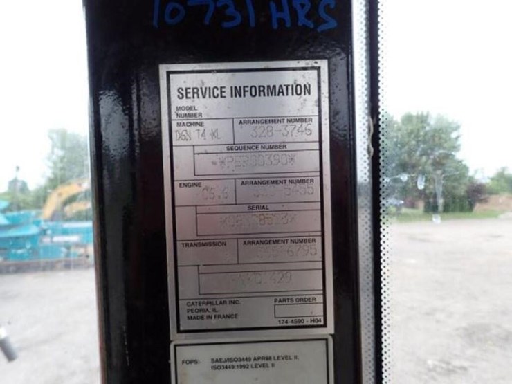 2013-caterpillar-d6n-xl-image-10