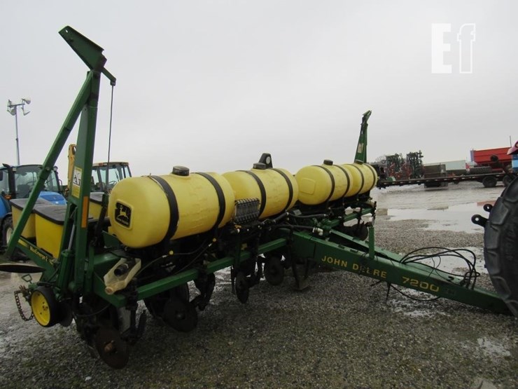 john-deere-7200-image-6
