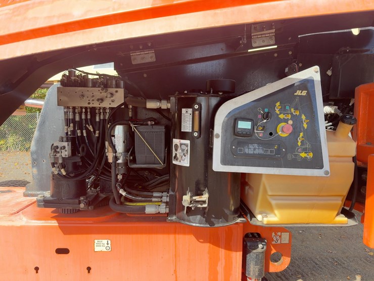2018-jlg-460sj-image-15