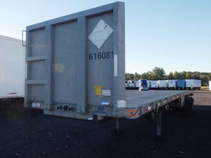 2017-hyundai-flatbed-image-1