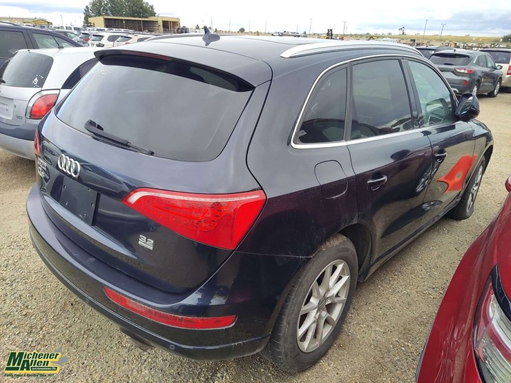 2012-audi-q5-image-4