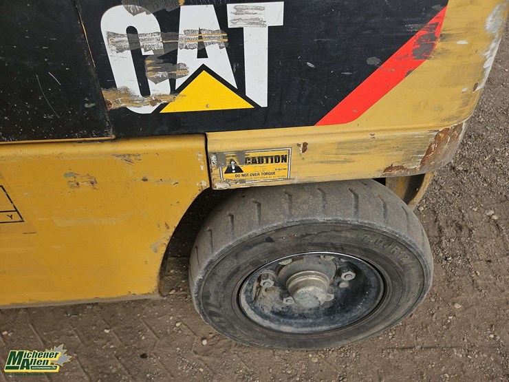 2020-caterpillar-gp45n1-image-10