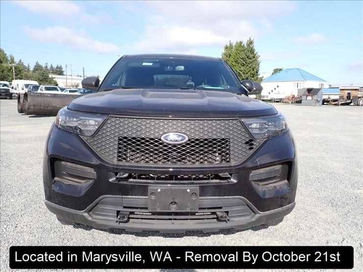 2021-ford-explorer-image-14