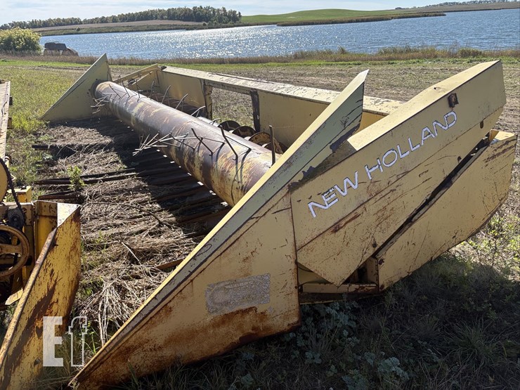 new-holland-960-image-2