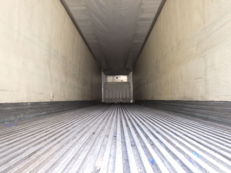 2012-utility-3000r-image-17